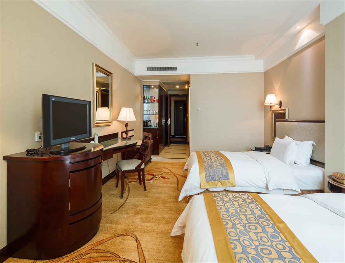 City Hotel פושאן מראה חיצוני תמונה