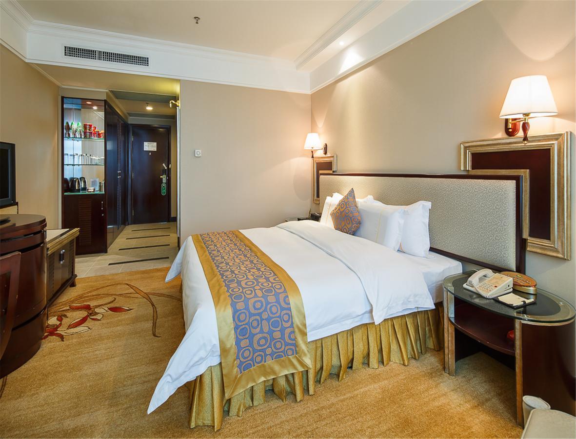 City Hotel פושאן מראה חיצוני תמונה