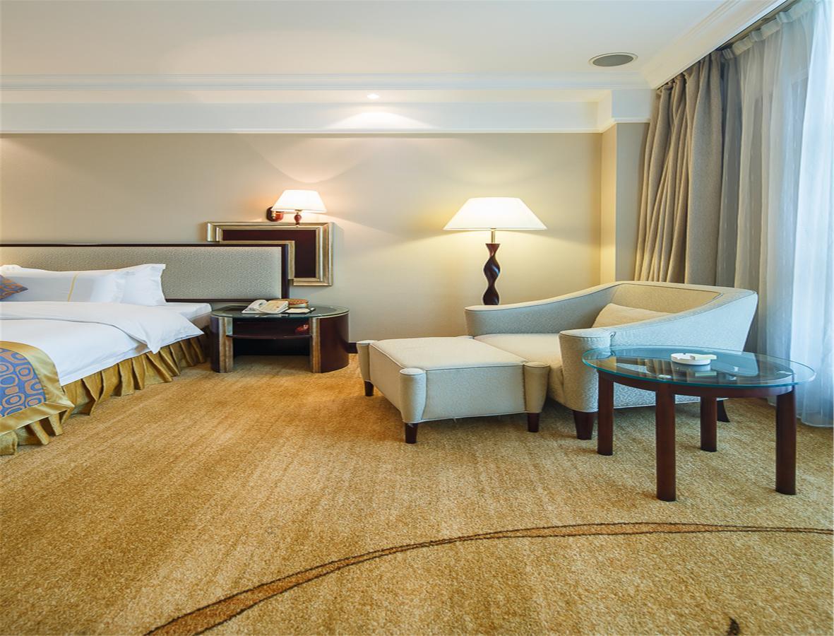City Hotel פושאן מראה חיצוני תמונה