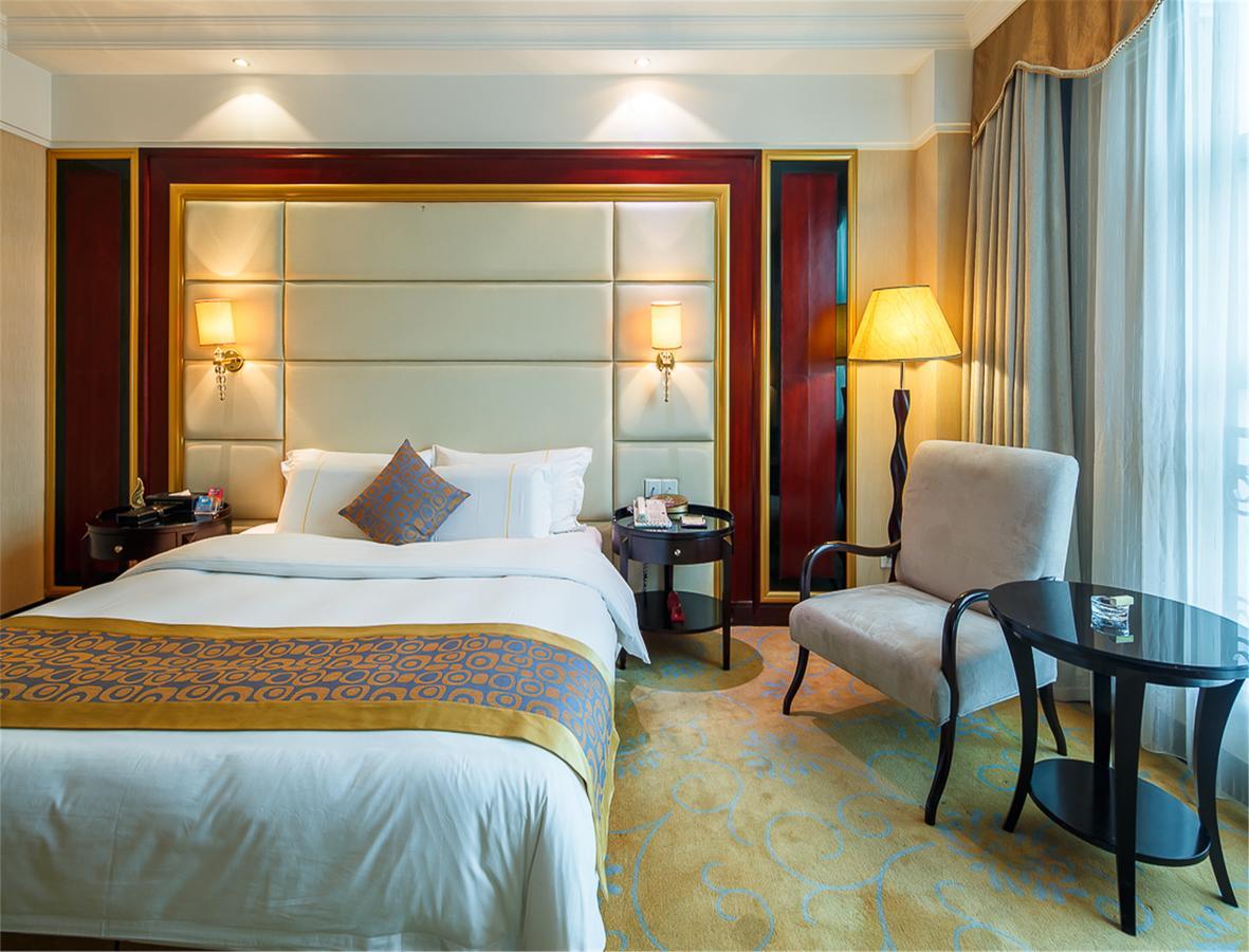 City Hotel פושאן מראה חיצוני תמונה