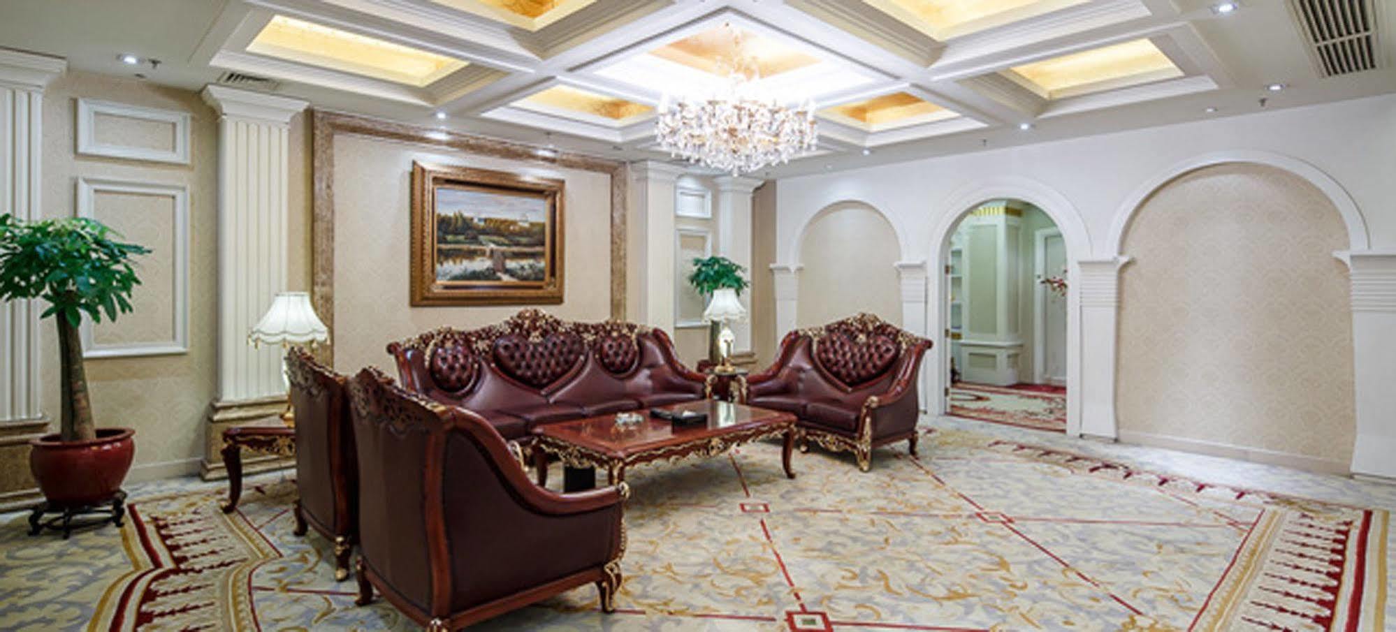 City Hotel פושאן מראה חיצוני תמונה